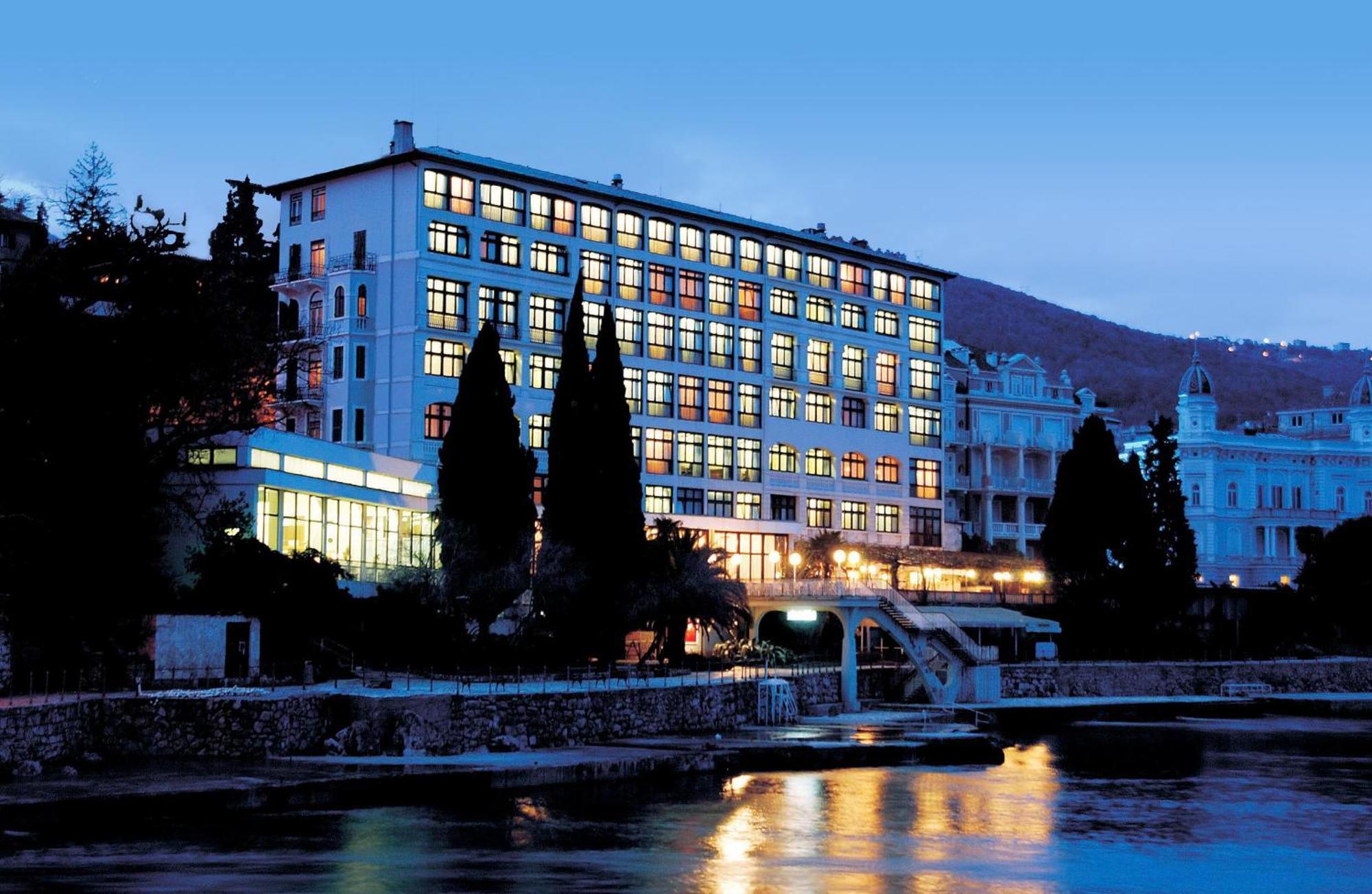 Hotel Kristal - Liburnia Opatija Dış mekan fotoğraf