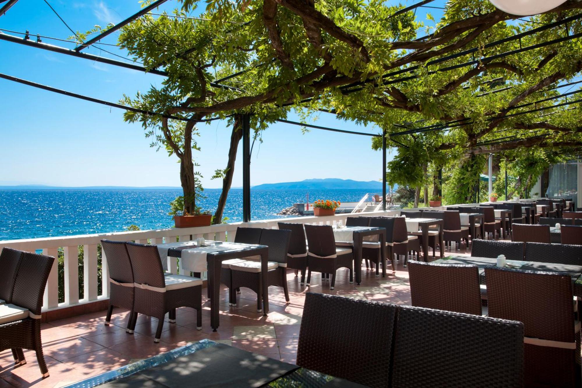 Hotel Kristal - Liburnia Opatija Dış mekan fotoğraf