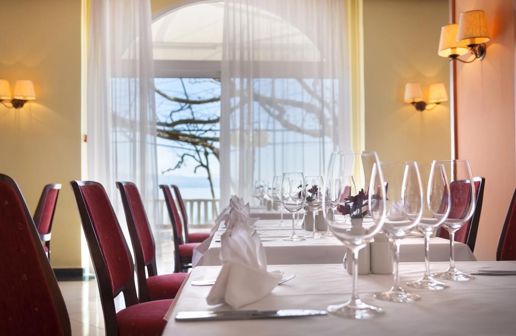 Hotel Kristal - Liburnia Opatija Dış mekan fotoğraf